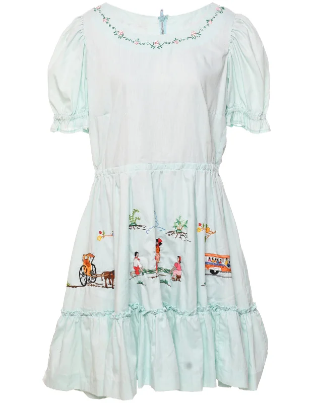 Embroidered Dress - L